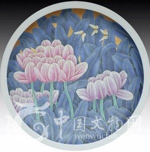 作品名称:郁金香 现收藏于藏乐阁当代名家陶瓷艺术馆