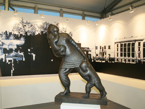 明国雕像-纪念辛亥革命100周年-展品 摄影:ZLart